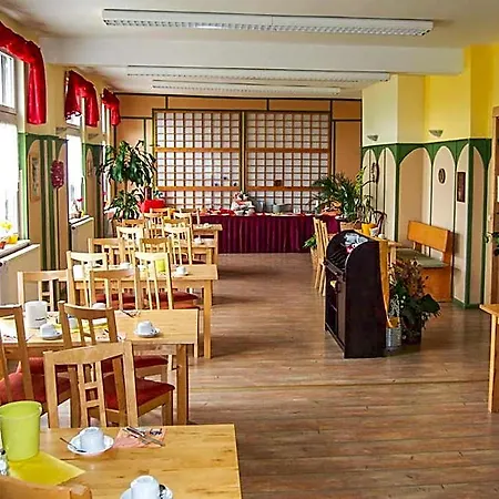 Haus Saarland Hotel 2*
