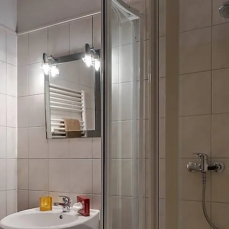 Haus Saarland Hotel